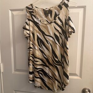 JM Collection Zebra Pattern Tunic in Black and Tan